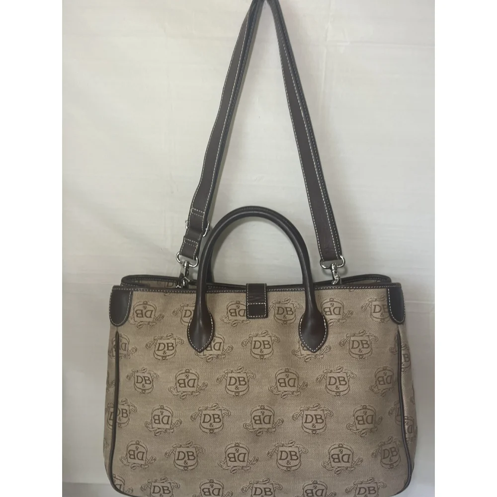 Dooney  Bourke Limited Edition Donegal Crest satchel